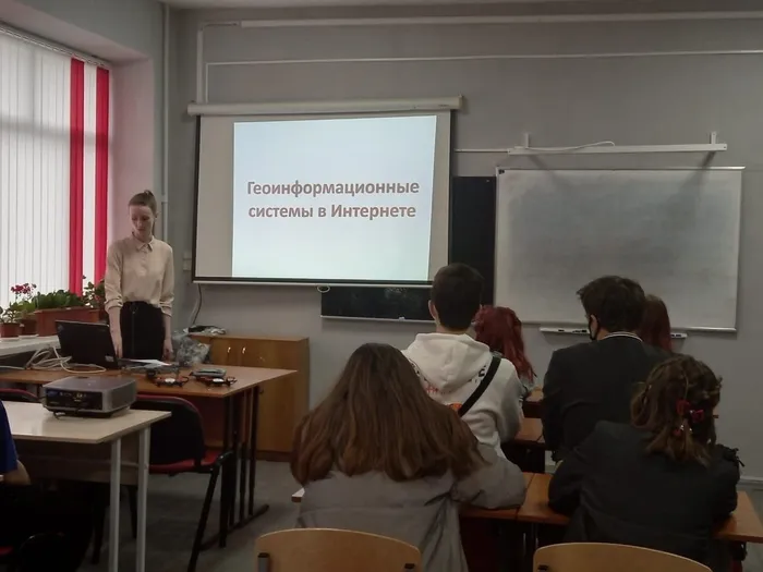 photo5296546110741002851