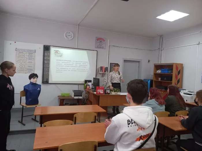 photo5296546110741002855